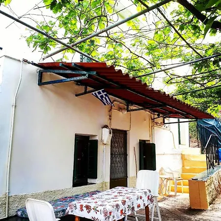 Сasa de vacaciones Traditional House With Astonishing View *