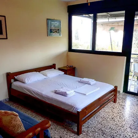 펜션 Traditional House With Astonishing View Galatás